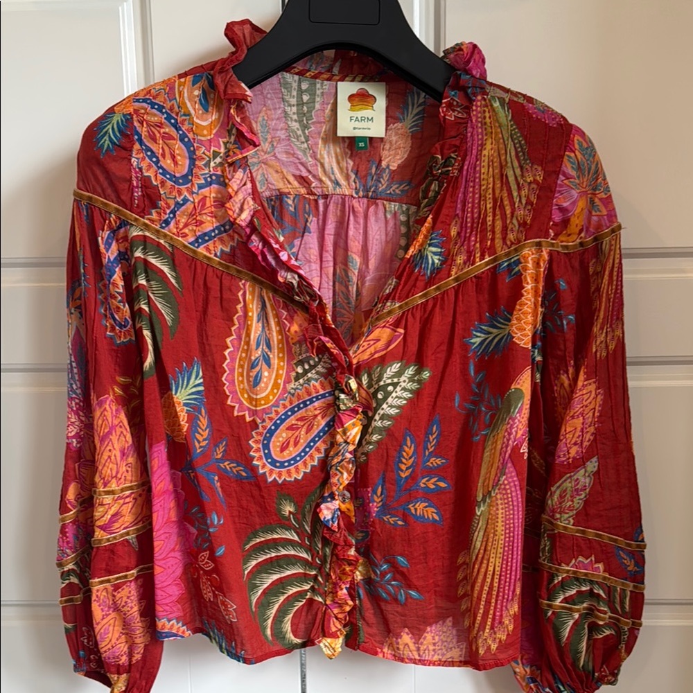 FARM Rio Red Ruffled 3/4 Sleeve Blouse. Like new!